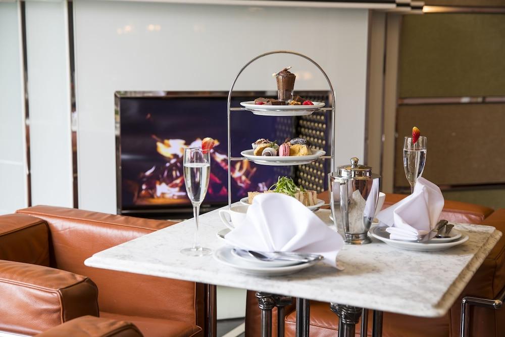 Earl Of Doncaster Hotel Екстер'єр фото